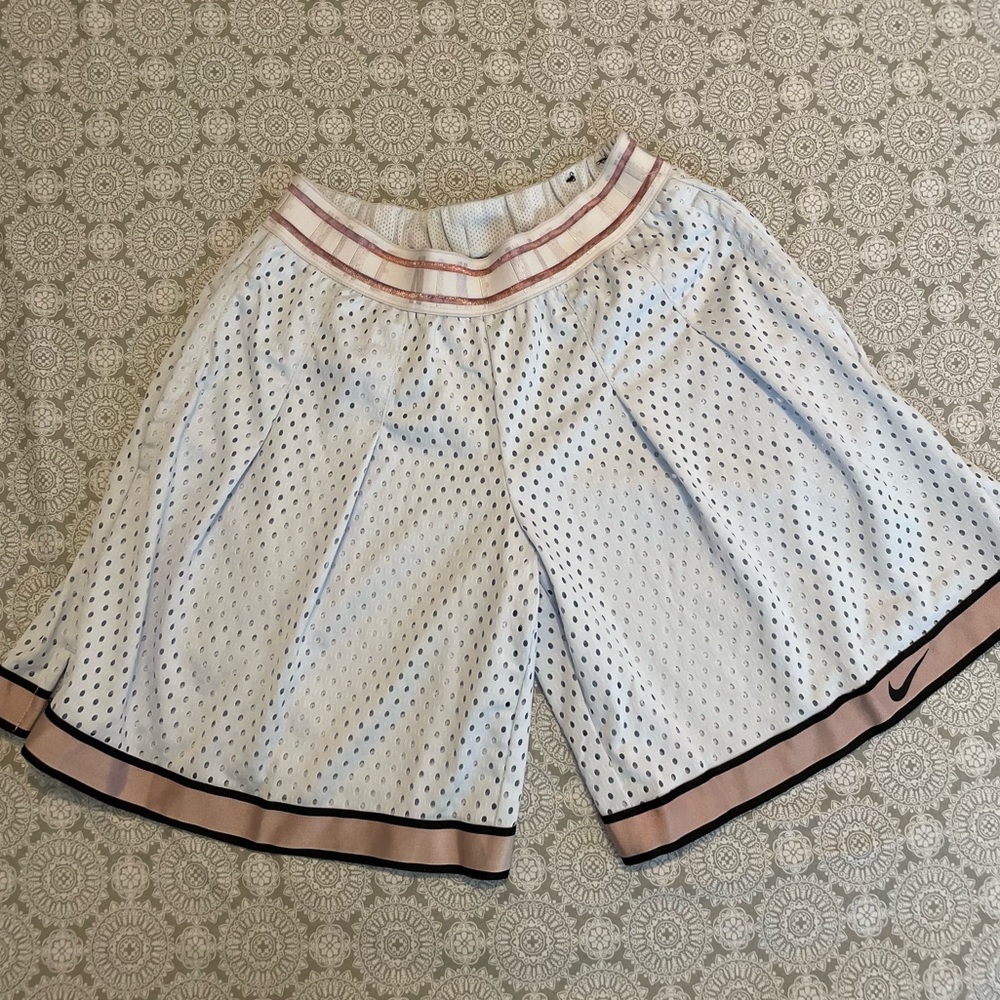 Vintage y2k Nike shorts